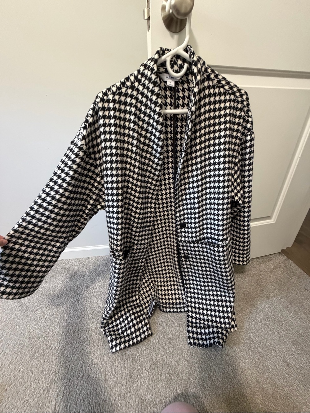 Old Navy Black & White Houndstooth Open-Front Pea Coat